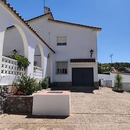 Apartamento Pozo Concejo Alburquerque Exterior photo
